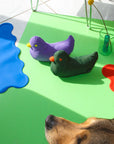 Das Fritz-Vogel-Hundespielzeug: Fröhliches Lila