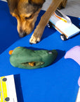 Das Fritz-Vogel-Hundespielzeug: Moosgrün