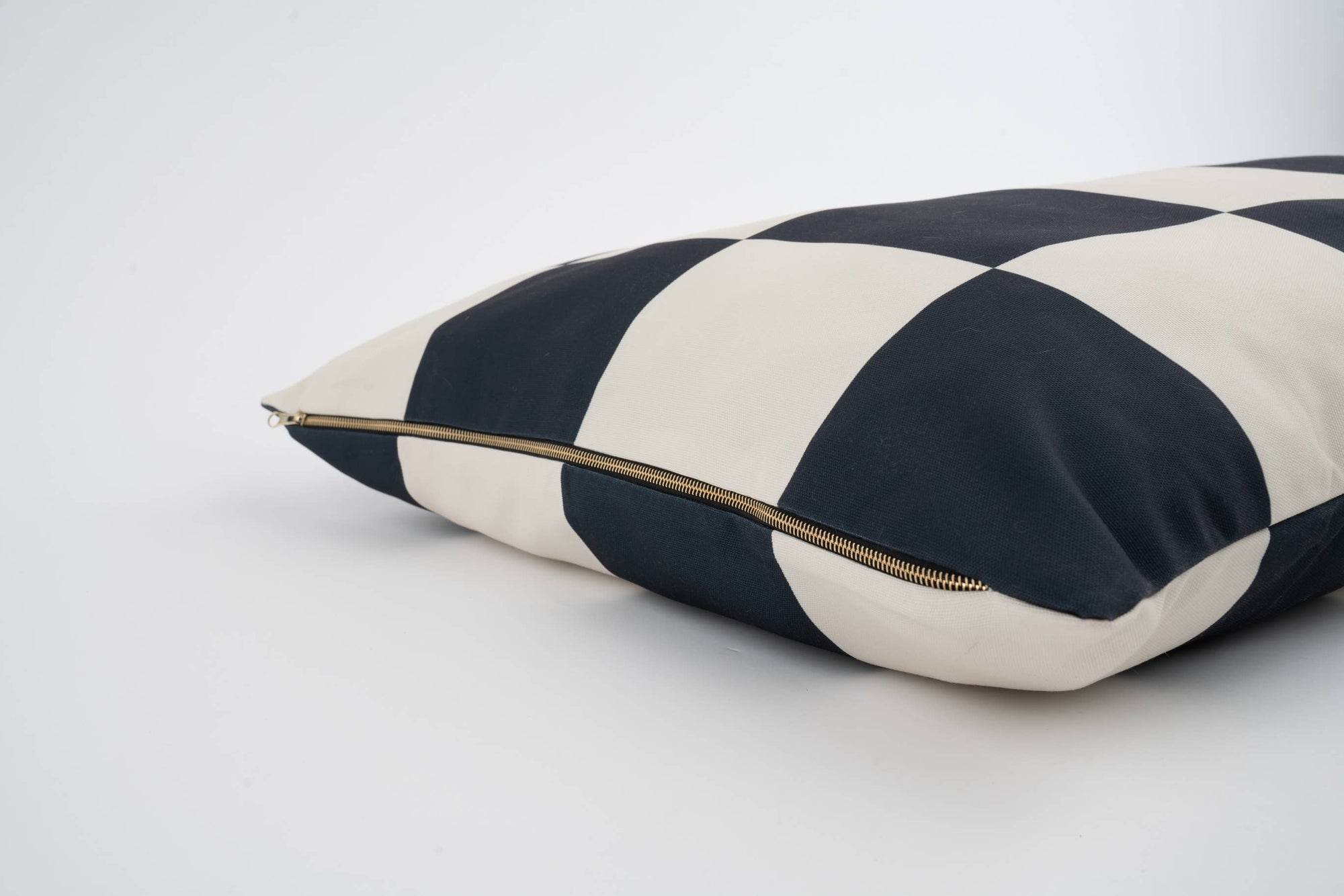 The Fritz Bed Standard dog bed, green checkered