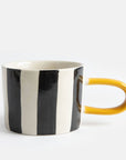 Caroline Gardner Tasse Mono Streifen