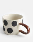 Caroline Gardner Tasse Mono Punkte