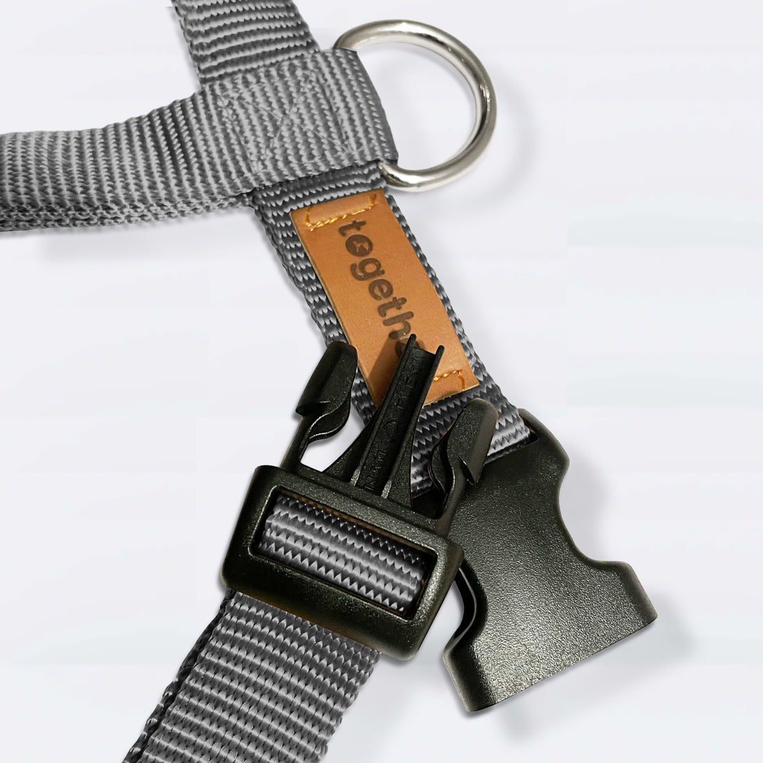Harness grey