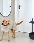 Peignoir pour chien Bagno Minuit / gris foncé en coton éponge biologique à pouvoir absorbant particulièrement élevé